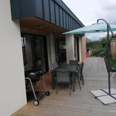 Maison Contemporaine 度假居 *